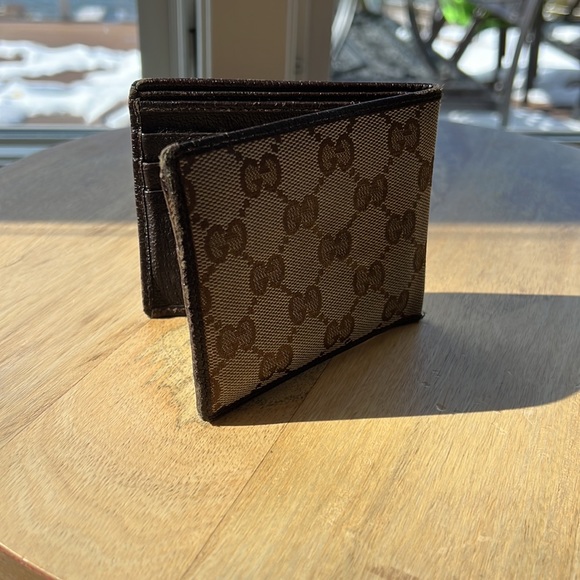 Gucci Wallet - Picture 6 of 13